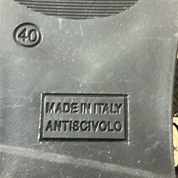 Lottini Made in Italy Leather Black Beige CrissCross Rafia Trim Leather Sandals - Picture 10 of 17